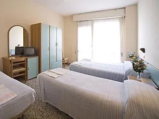 Hotel Telstar Rimini 3*,